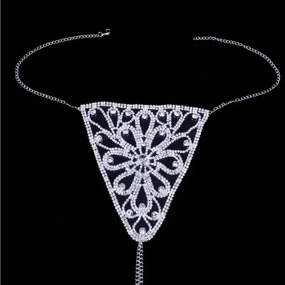 Boho Rhinestone body bra and thong body jewelry festival in SILVER color - Picture 5 of 6